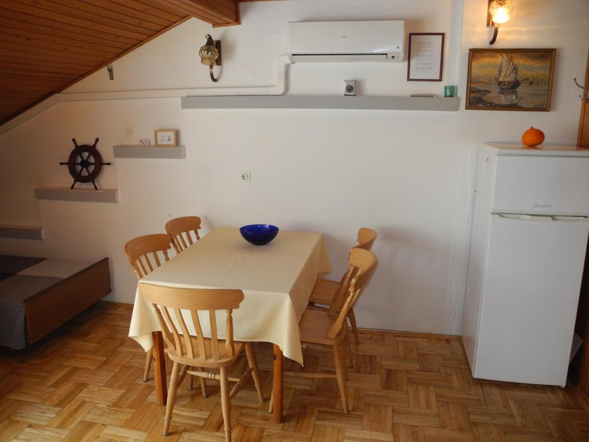 Appartamento Biro App 4+1 Pax Crikvenica Esterno foto